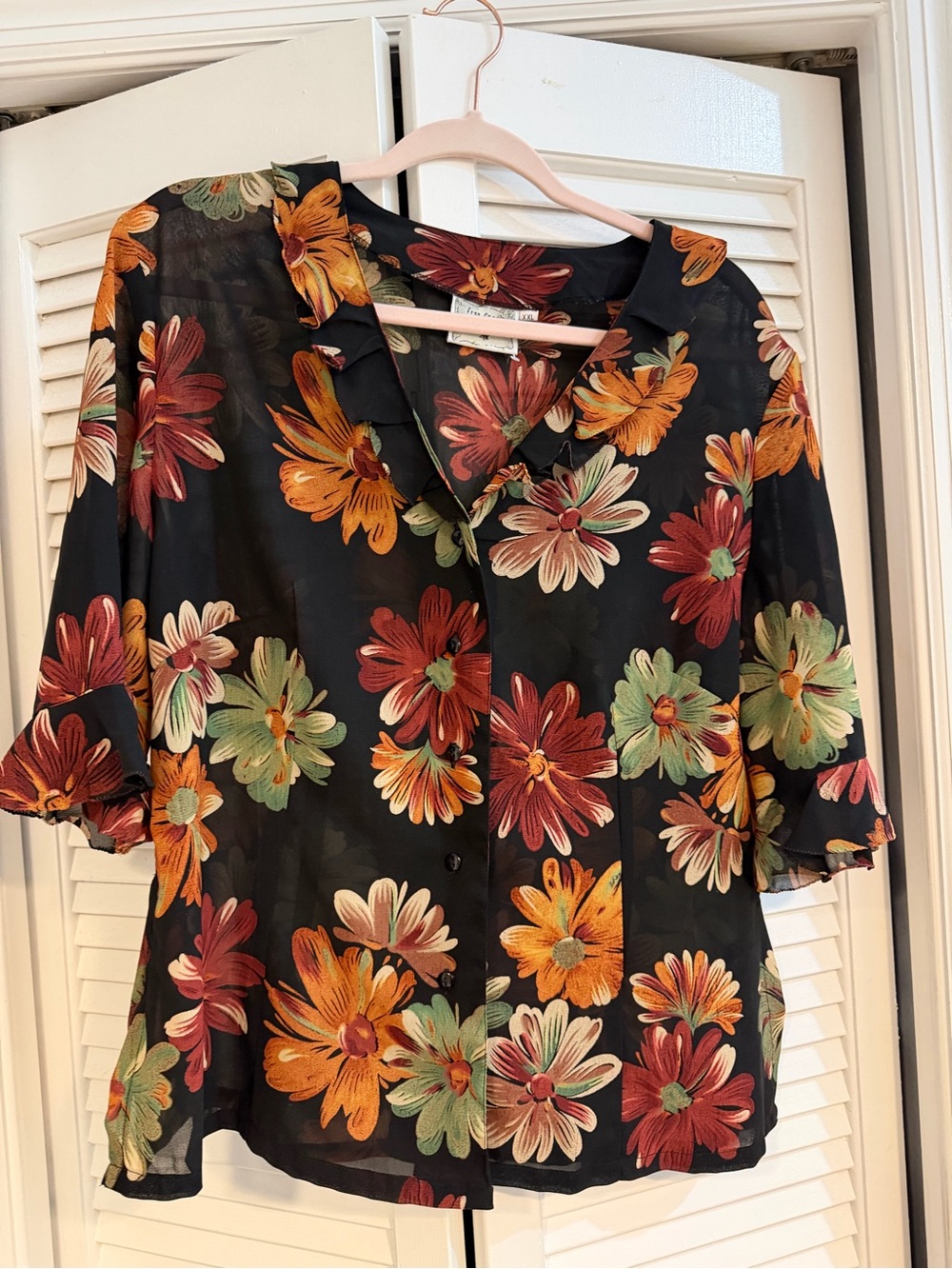 Free People Button-Front Blouse - Black with Multi-Color Flowers. Vintage/Y2K